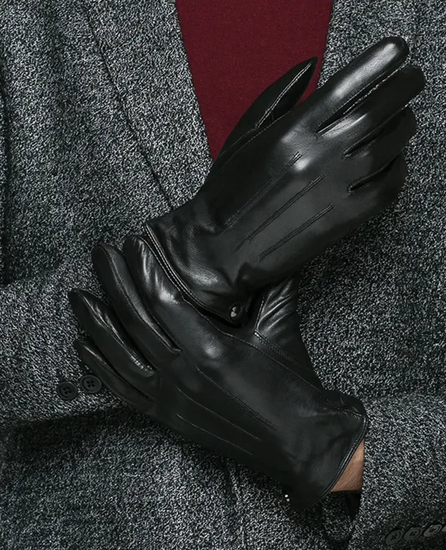 Classic Velvet Goatskin Glove