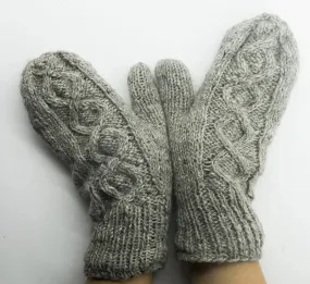 Elevate Your Style with Fingerless Woolen Hand Gloves – Fashion and Functionality Combined