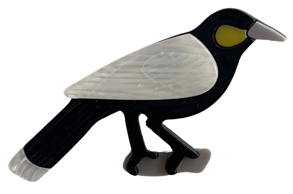 Iris Magpie Brooch Black